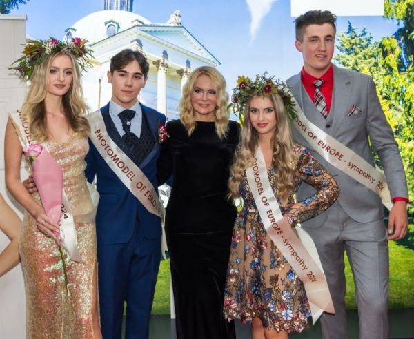 Fotomodelmi Európy 2024 Radoslava Beslerová a Alexej Pitoňák