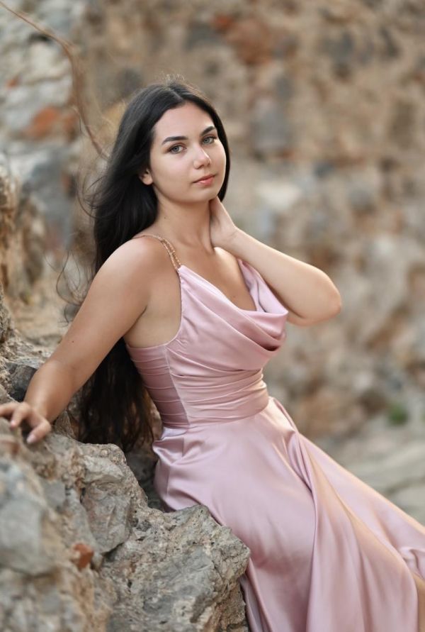 Súťaž Fotomodelka Európy 2023: Predstavujeme finalistku Biancu Eugéniu Štrbákovú z Martina