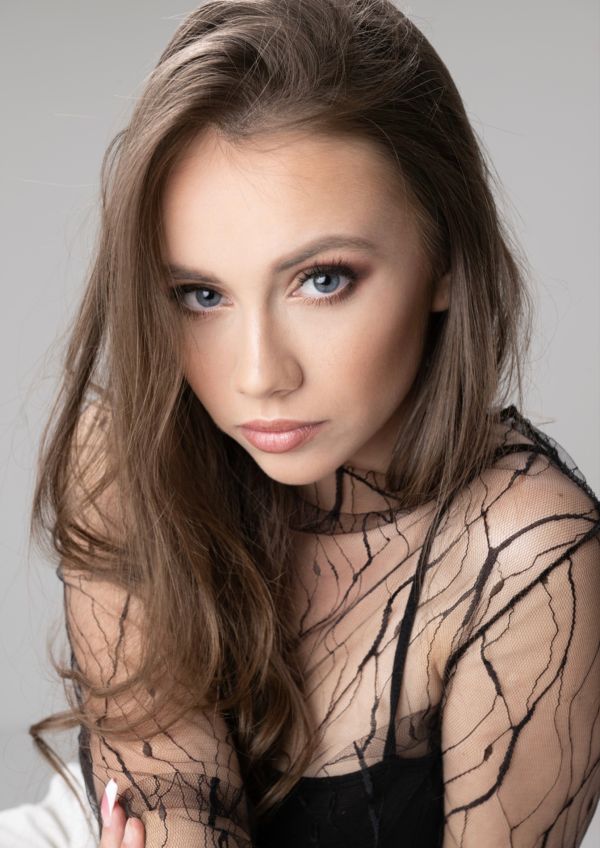 Súťaž Fotomodelka Európy 2023: Predstavujeme finalistku Dianu Draveckú z Humenného