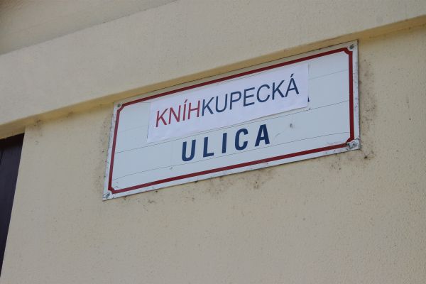 Nitriansky štvrtok patril knihám, konala sa akcia Zmeníme Kupeckú na Kníhkupeckú + fotografie Nitriansky štvrtok patril knihám, konala sa akcia Zmeníme Kupeckú na Kníhkupeckú + fotografie