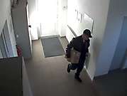 V nitrianskej firme ukradli peniaze a stravné lístky, polícia žiada o pomoc