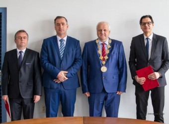 Rektor vymenoval nových dekanov Fakulty prírodných vied a informatiky UKF a Pedagogickej fakulty UKF